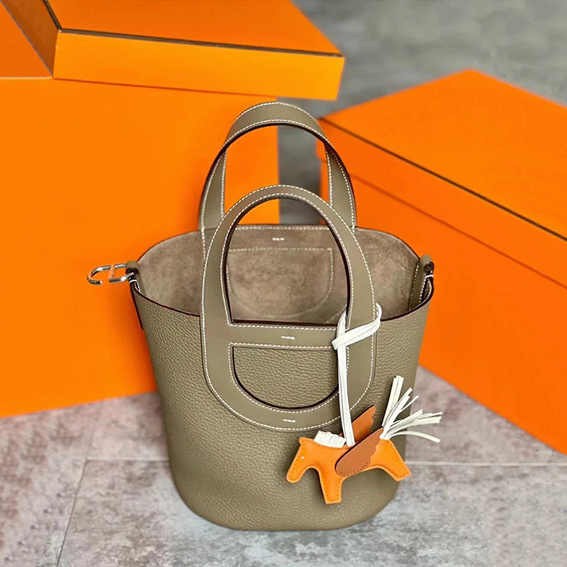Women's Pig Nose Vegetable Basket Layer Cowhide Large Handbags