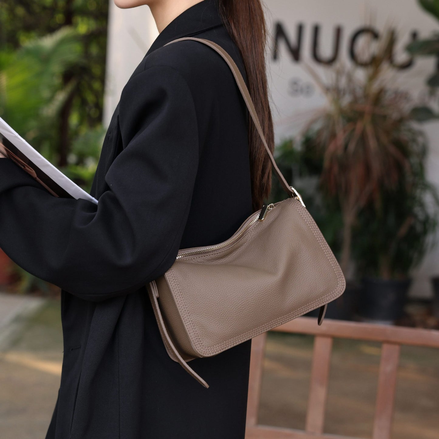 Women's Lychee Pattern First Layer Cowhide French Genuine Bags