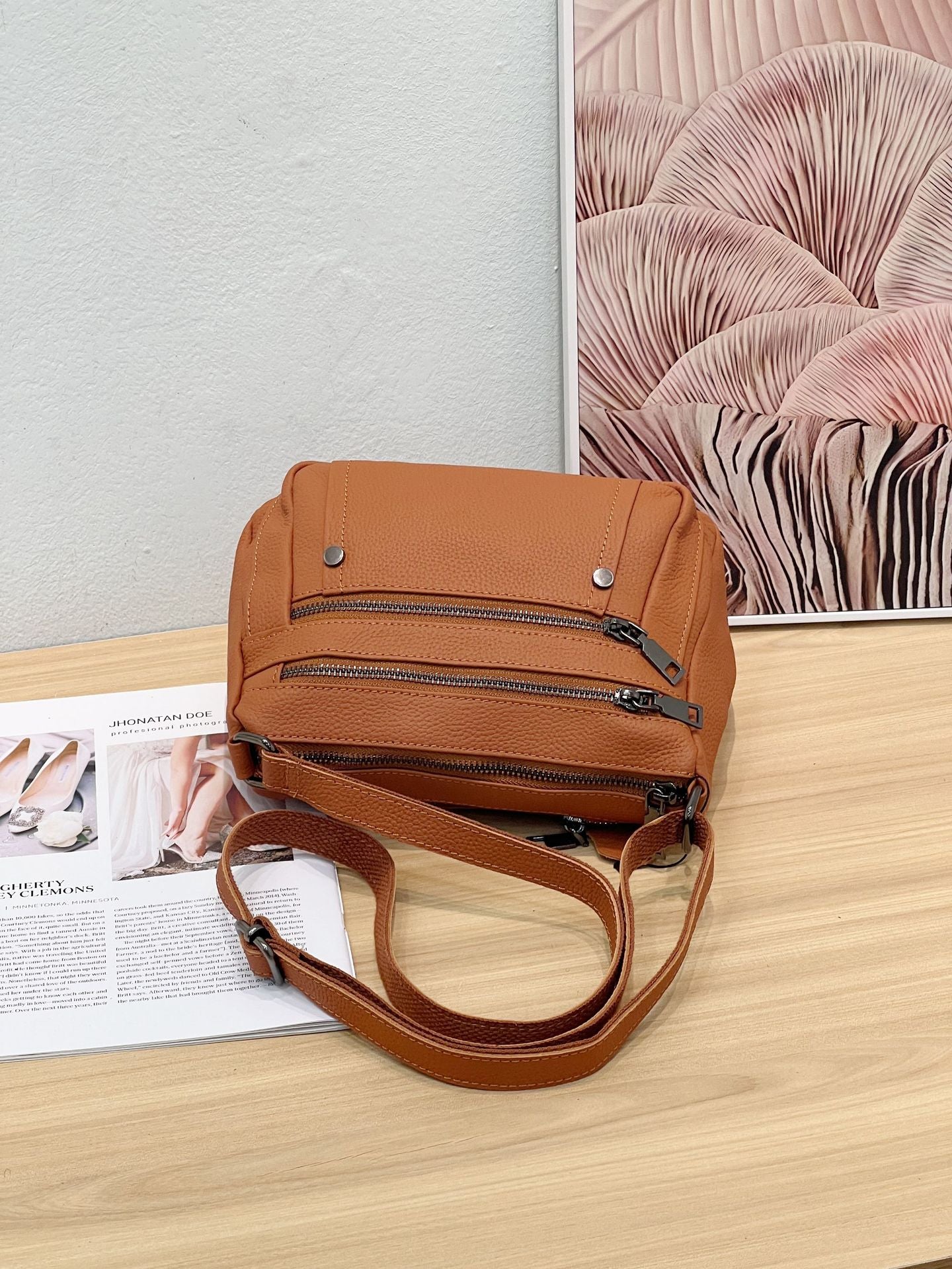 Women's First Layer Cowhide Portable Genuine Leather Shoulder Bags