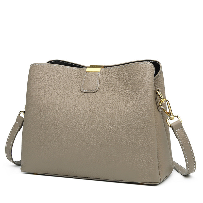Women's Large Capacity First Layer Cowhide Soft Shoulder Bags