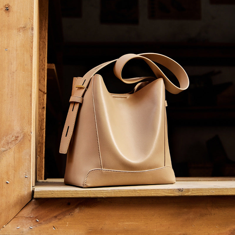 Women's Fashion Genuine Leather Large Capacity Shoulder Bags