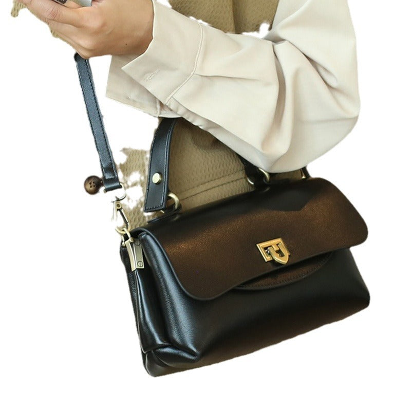 Women's Leather Retro Temperament Commute Broadband Fashion Shoulder Bags