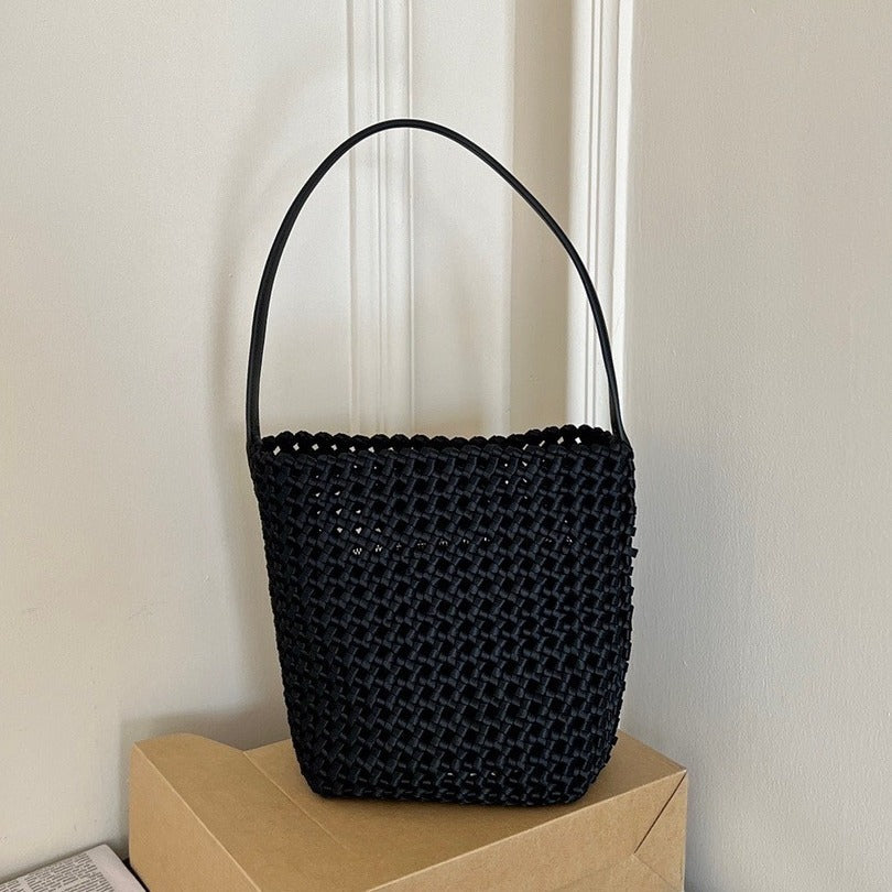 Women's Woven Large Capacity Portable Commuter Idle Shoulder Bags