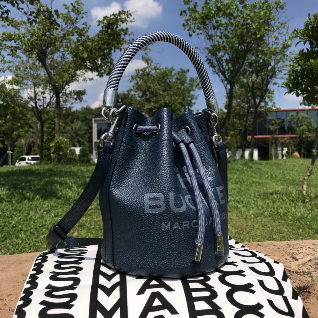 Genuine Leather Solid Color Fashion Advanced Bucket Bags