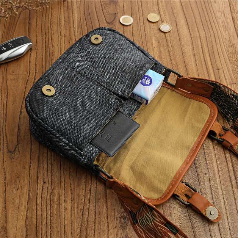 Women's Retro Ethnic Style Embroidered Design Canvas Crossbody Bags