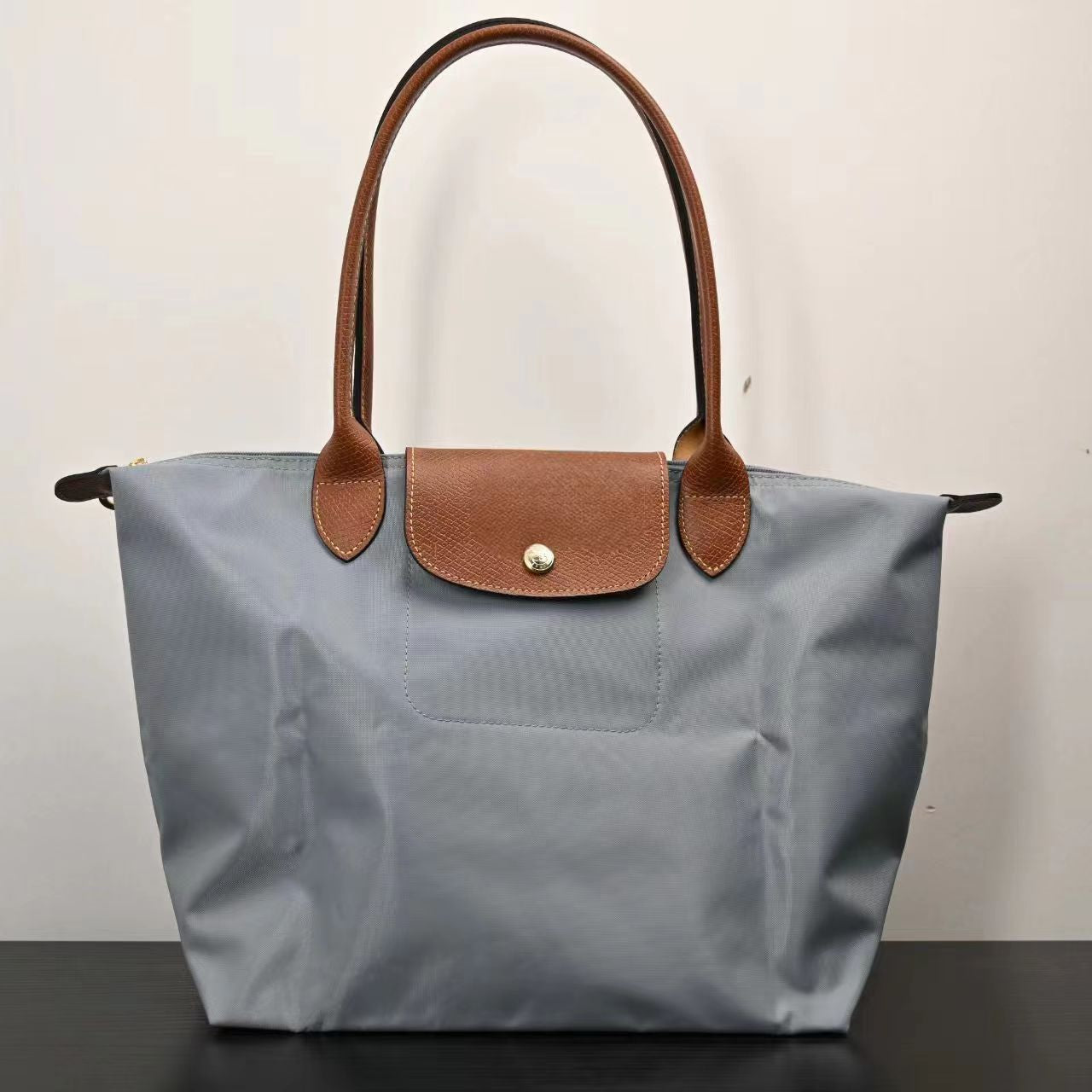 Women's French Large Capacity Commuter Portable Nylon Bags