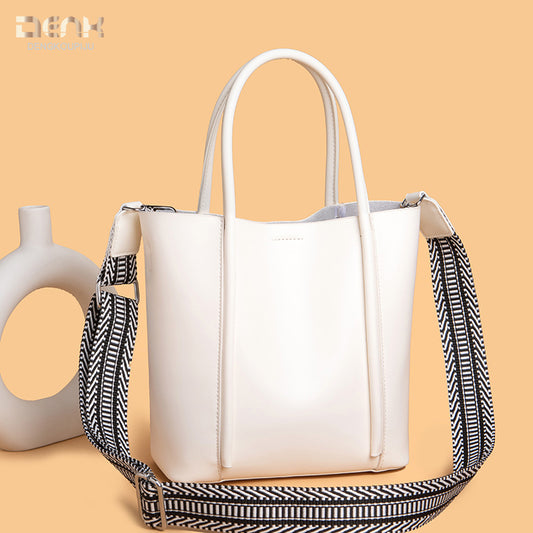 Women's Genuine Leather Temperament Commute Korean Style Large Capacity Top Crossbody Bags