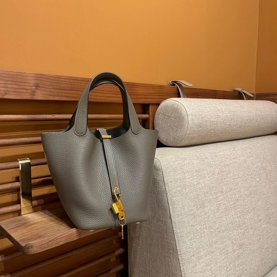 Women's Vegetable Basket Cowhide Handmade Wax Line Handbags