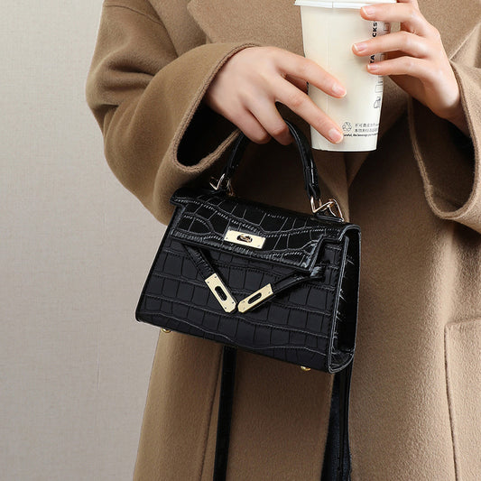 Women's Underarm Mini Light Luxury Portable Versatile Bags