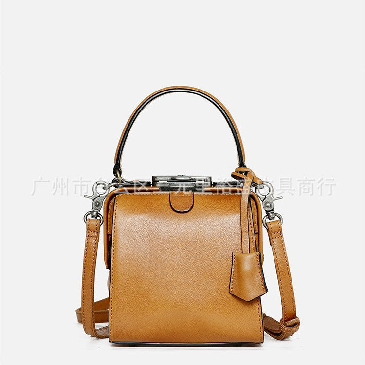 Women's Genuine Leather Layer Cowhide Vintage Doctor Shoulder Bags