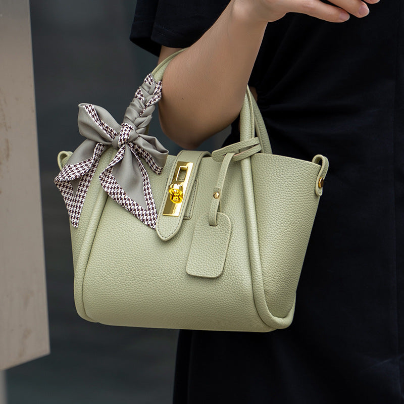 Women's Layer Cowhide Leather Advanced Texture Pastoral Handbags