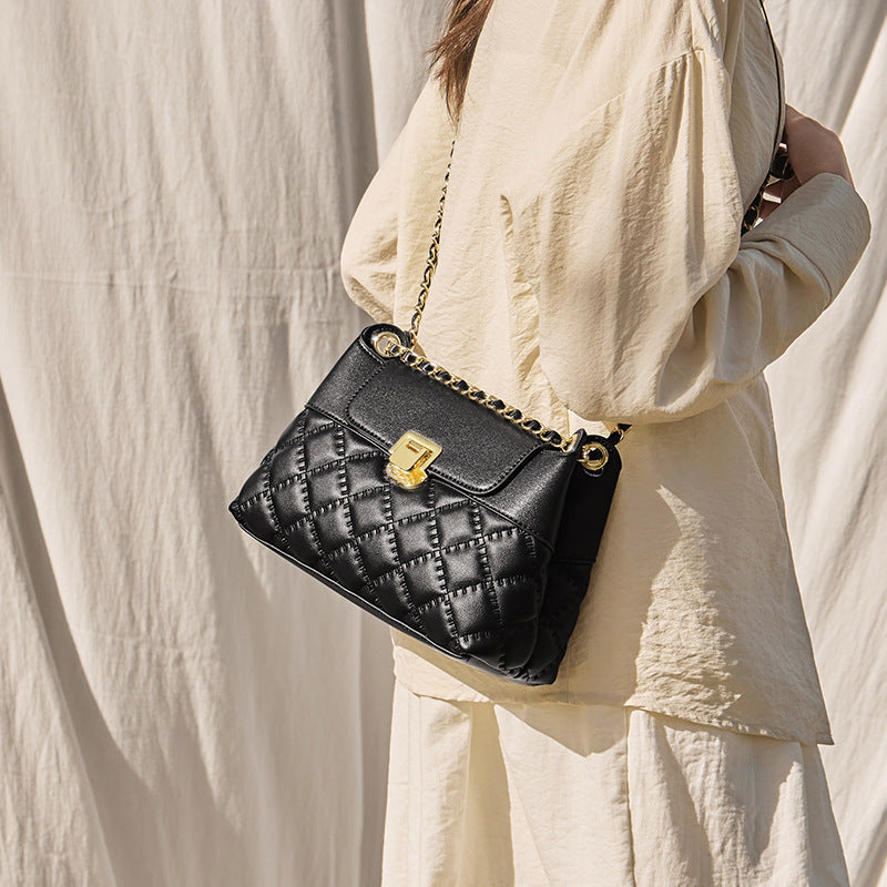 Women's Creative Slouchy Chain Genuine Leather Shoulder Bags