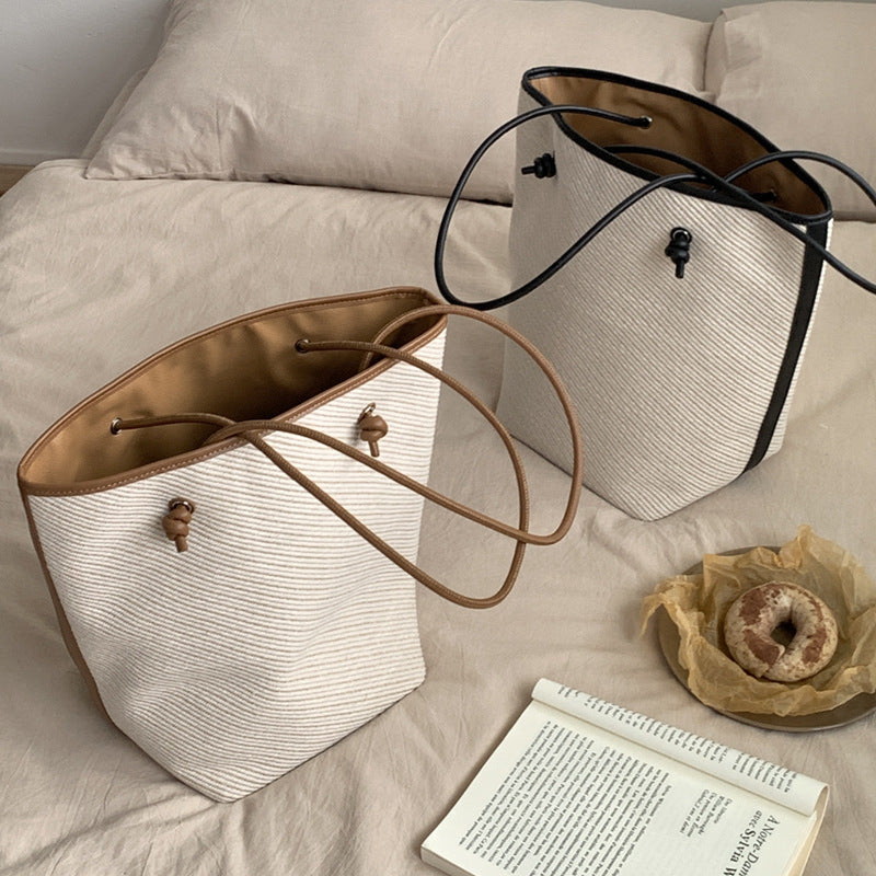 Women's Vacation Style Simple Commute Large Mother Shoulder Bags