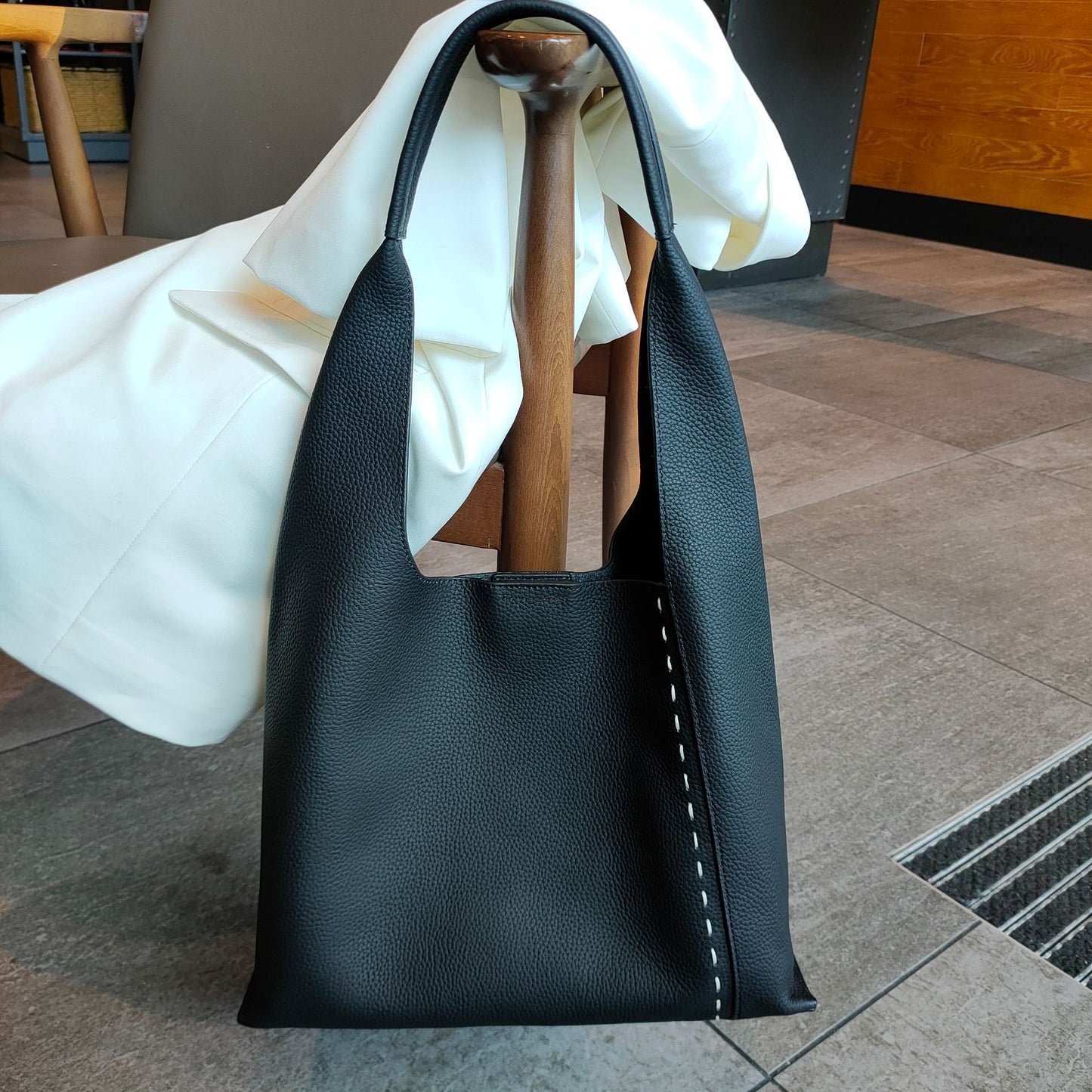 Capacity Commuter High Sense Design One Shoulder Bags