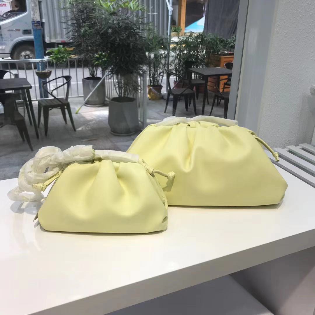 Women's Style Authentic Leather Weave Summer Hand Bags
