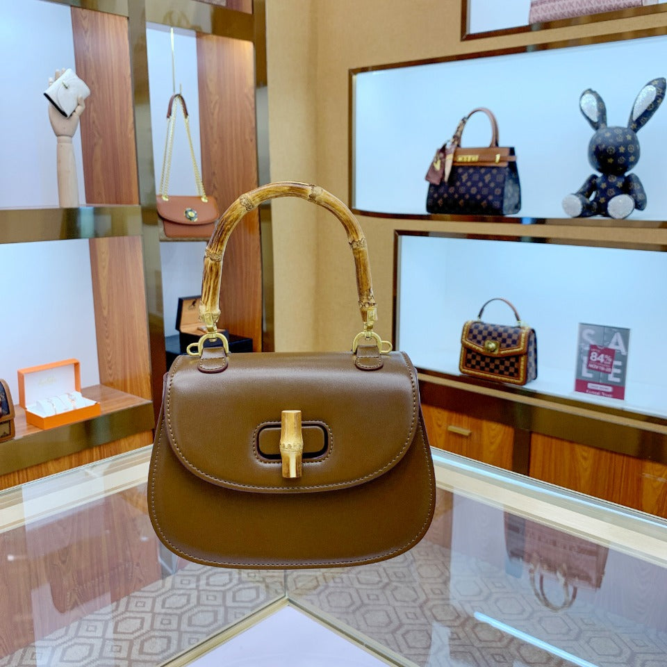 Women's Saddle Genuine Leather Vintage Crocodile Pattern Crossbody Bags