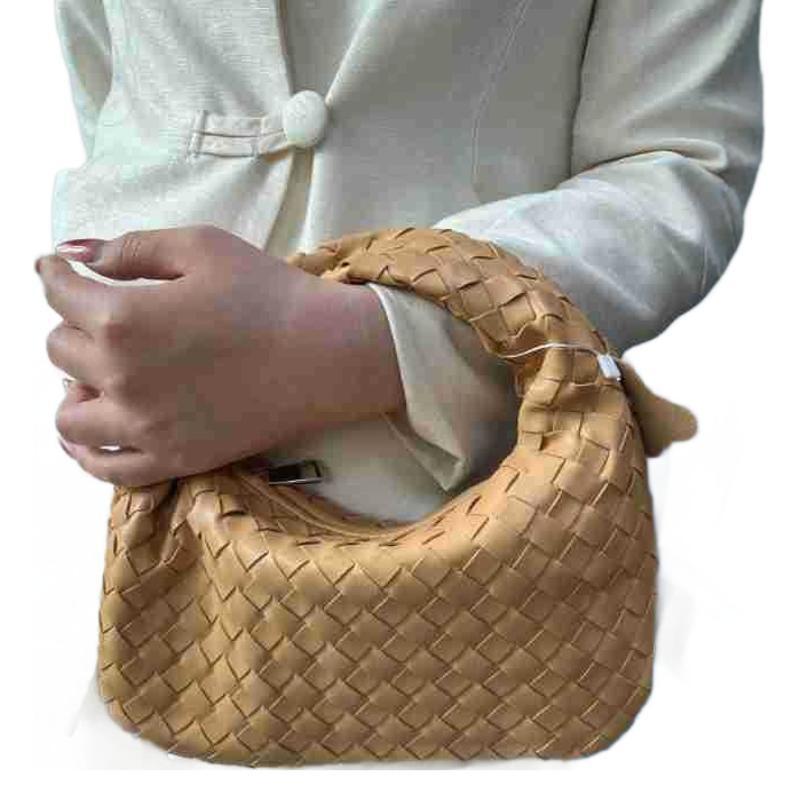 Elegant New Handmade Horn Portable Dumplings Handbags