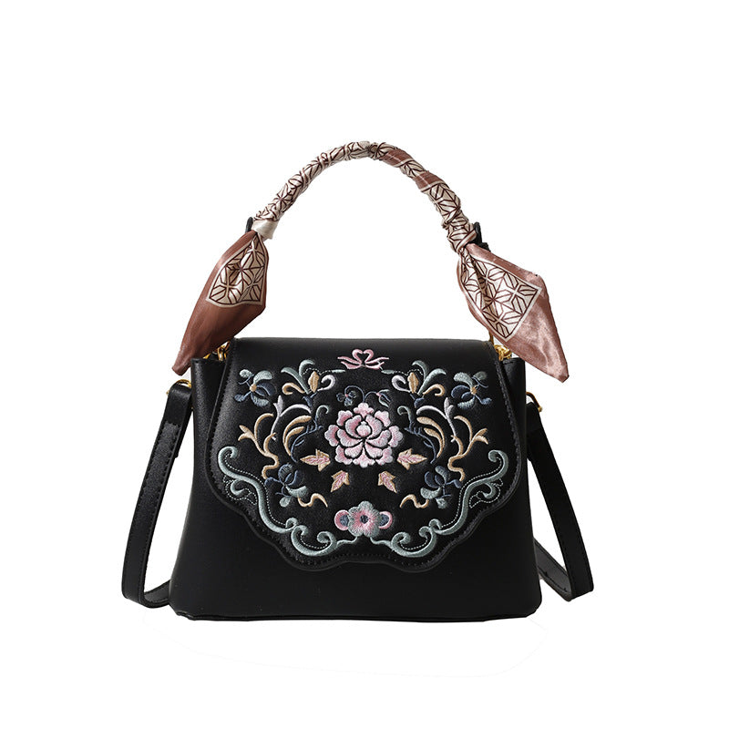 Female Chinese Fashion Embroidery Artistic Niche Crossbody Bags