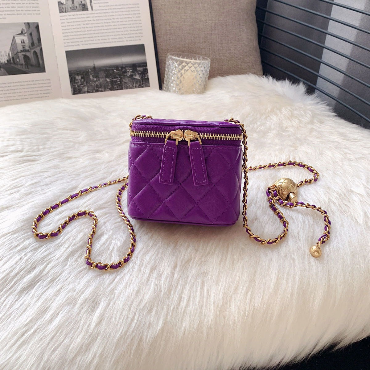 Classic Style Golden Balls Box Rhombus Small Square Bags