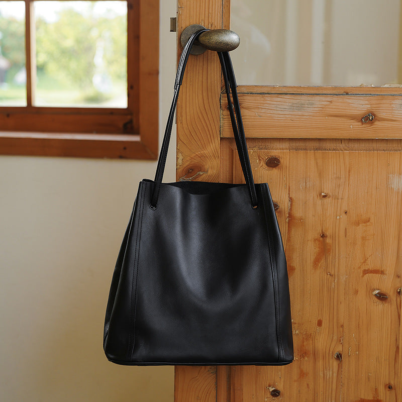 Women's Soft Cowhide Genuine Leather Large Capacity Commuter Tote Bags