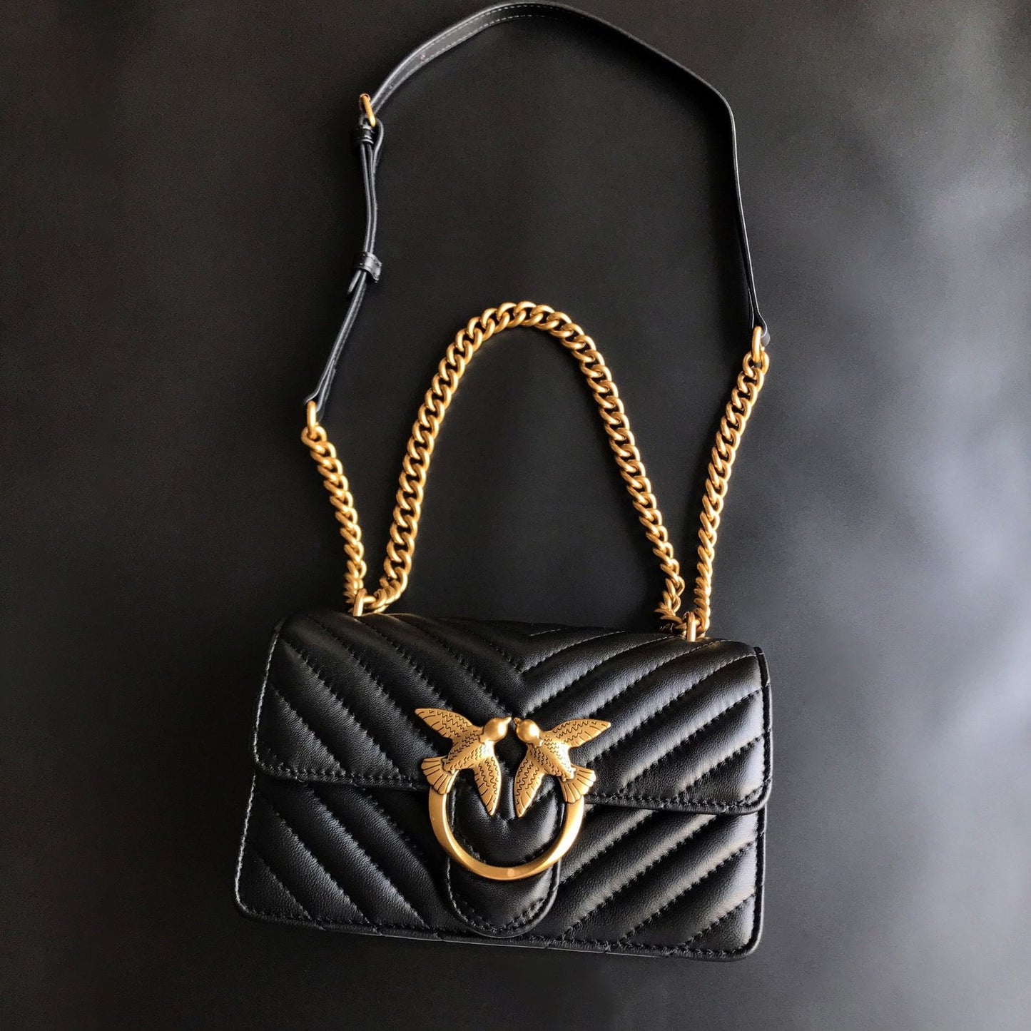 Women's Mini Swallow Sheepskin Chain Wine God Shoulder Bags