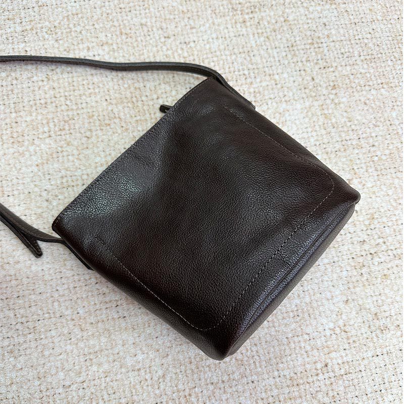 Women's Top Layer Vegetable Tanning Leather Retro Bucket Bags