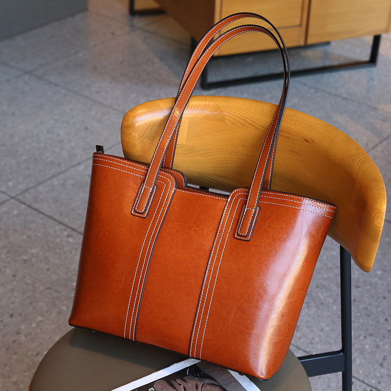 Women's Simple Underarm Light Luxury Large Capacity Shoulder Bags