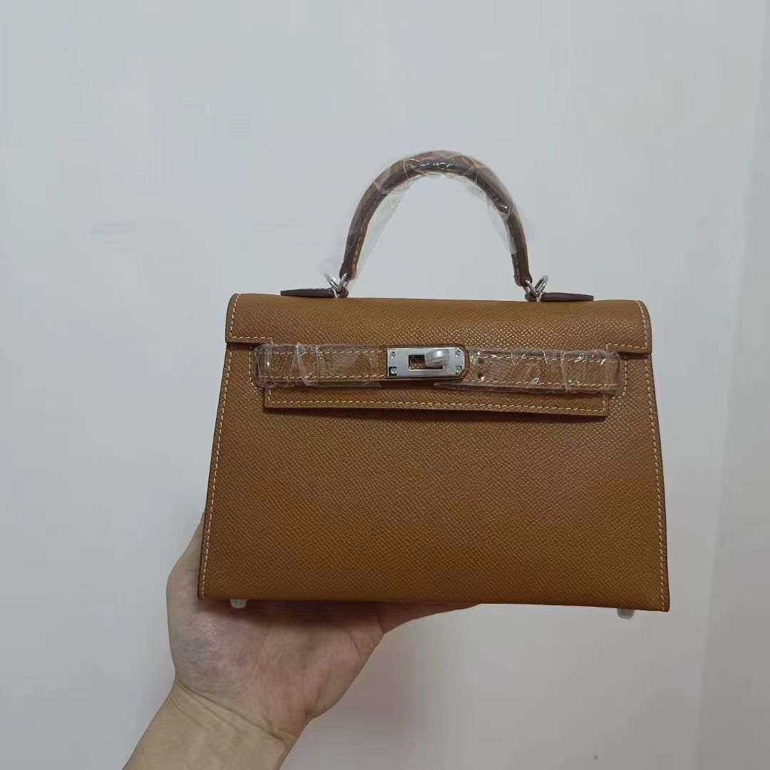 Women's Generation Cowhide First Layer Leather Crocodile Shoulder Bags