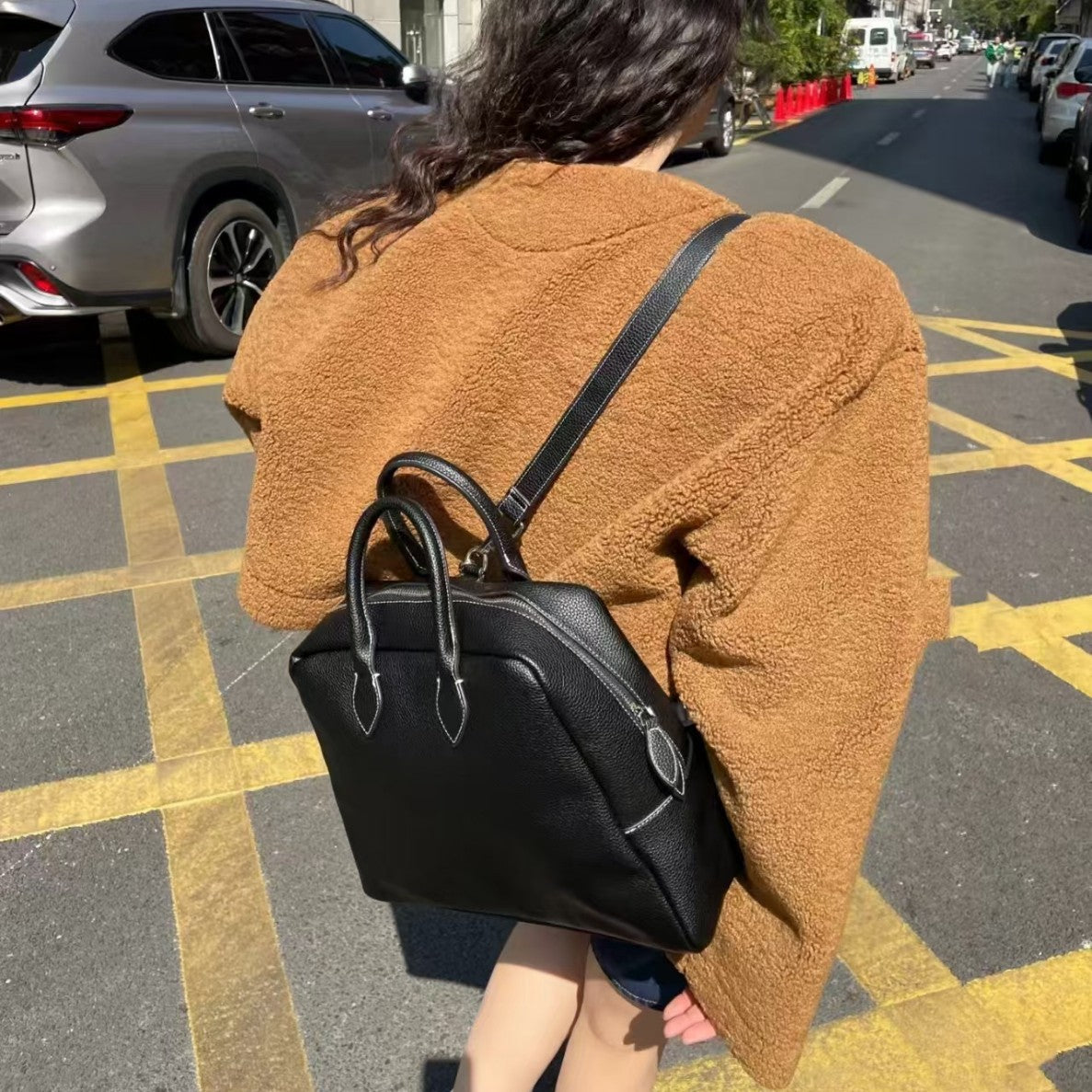 Women's Litchi Pattern First Layer Cowhide Commuter Backpacks