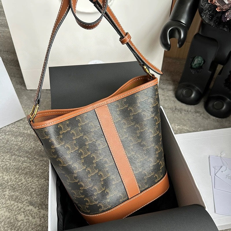 Women's Vintage Presbyopic High-grade Commuter Large Capacity Bags