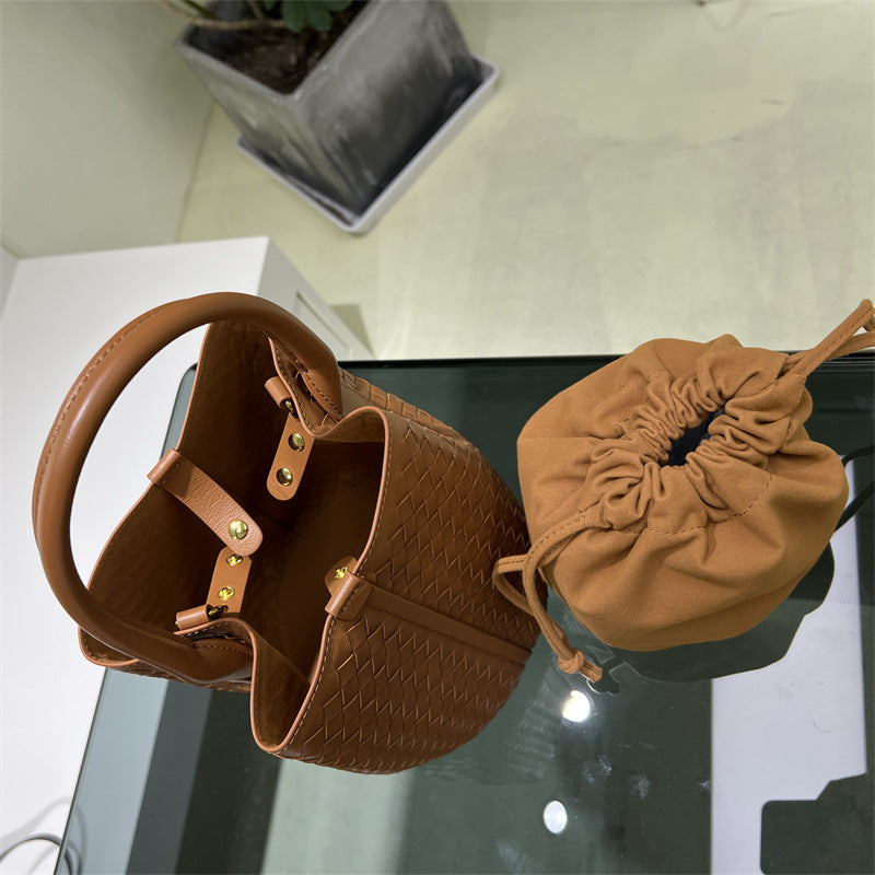 Women's Handmade Genuine Leather Woven High-grade Bucket Bags