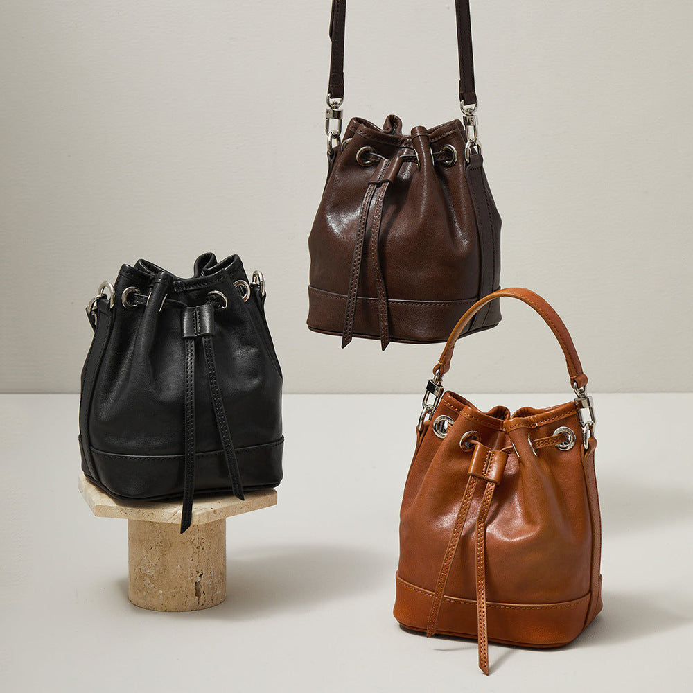 Vegetable Tanning Leather Retro Minority Design Bucket Bags
