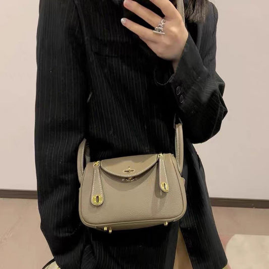 Women's Cowhide Mother Doctor Genuine Leather Portable Pillow Shoulder Bags