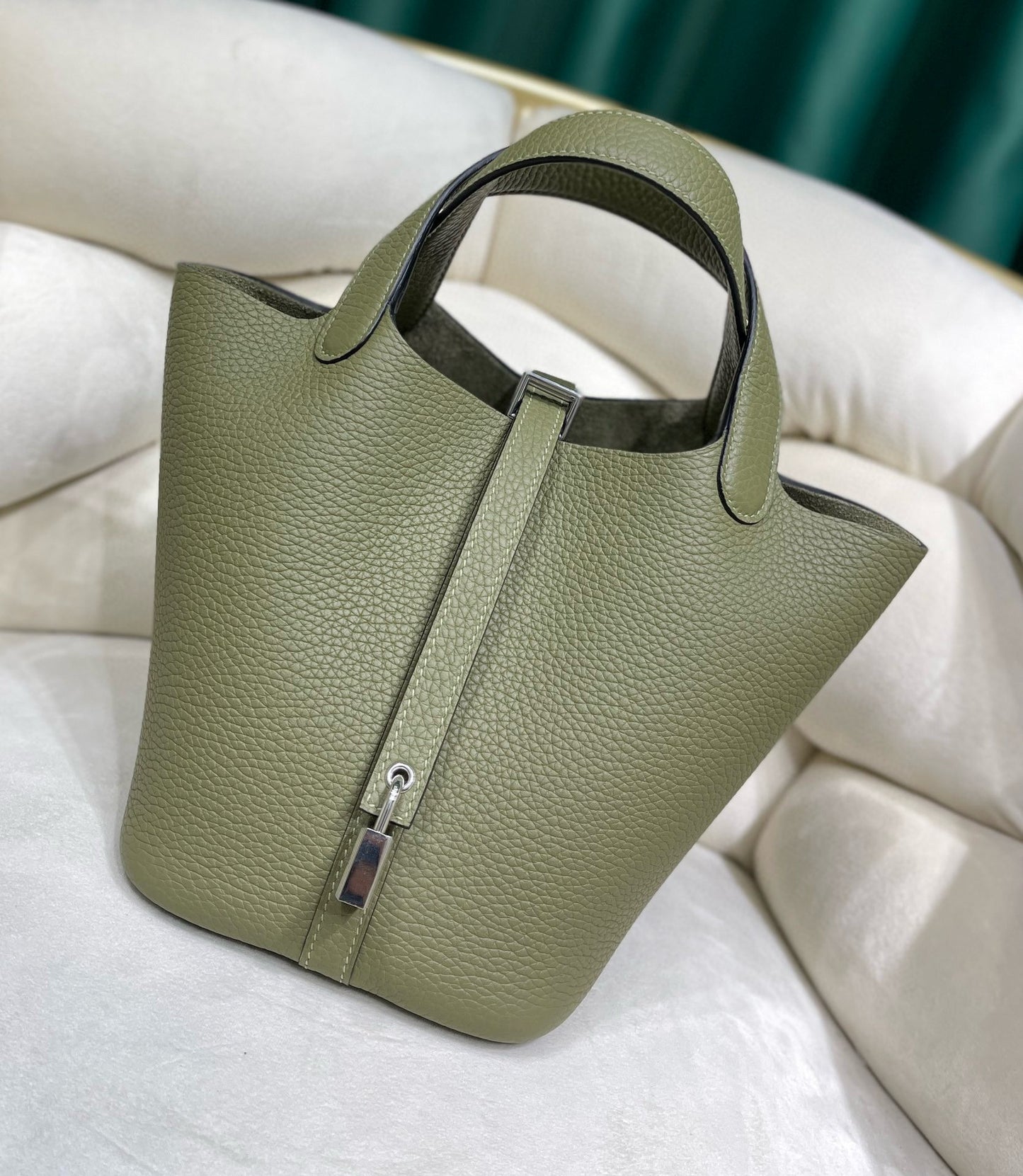 Women's First Layer Litchi Pattern Genuine Leather Bags