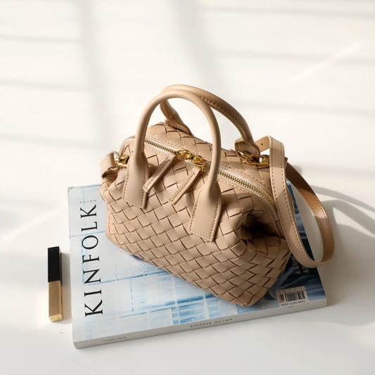 Trendy Pretty Cowhide Hand-woven Bowling Boston Bags