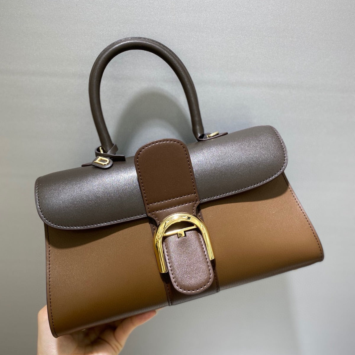 Women's Belgium Color Matching Cowhide Vachette Clasp Handbags