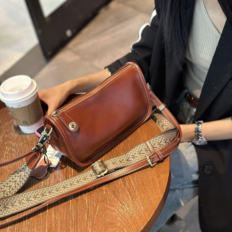 Women's Genuine Leather Fashionable Commuter Design Cowhide Crossbody Bags