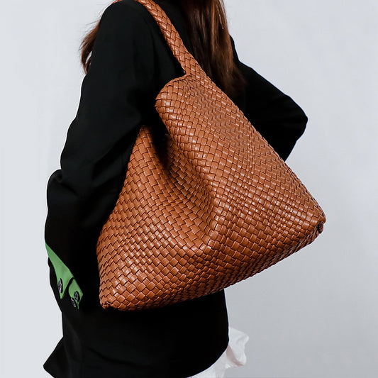 Women's Hand-woven Fashion Portable Korean Style Large Bucket Bags