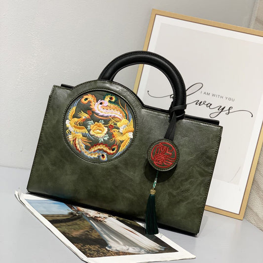 Women's Retro Chinese Style Embroidery With Cheongsam Handbags