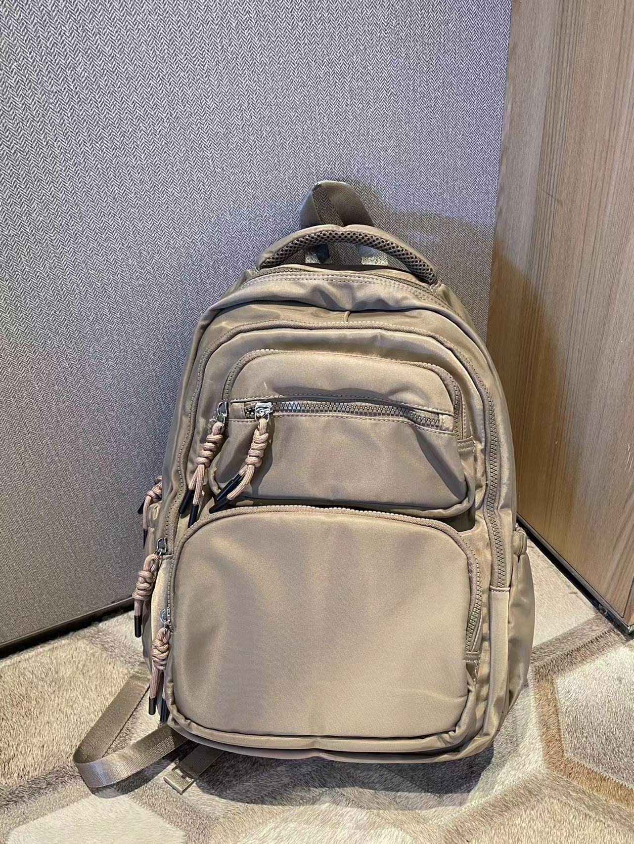High Quality Large Capacity Nylon Cloth Backpacks