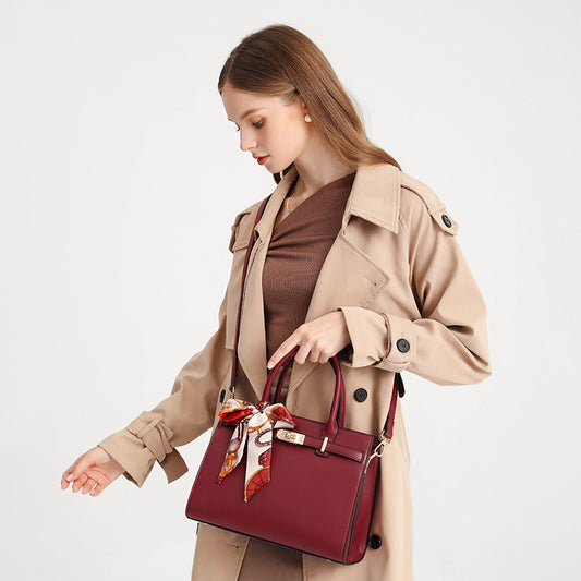 Women's Mom Portable Cowhide Elegant Mother-in-law Red Shoulder Bags