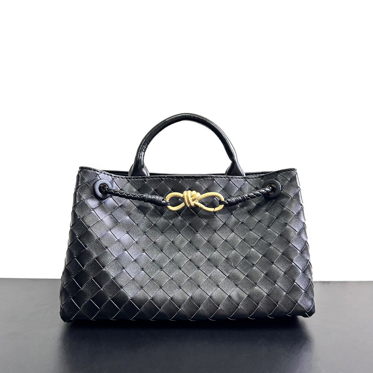 Women's Genuine Leather Woven Cowhide Hand Niche Shoulder Bags