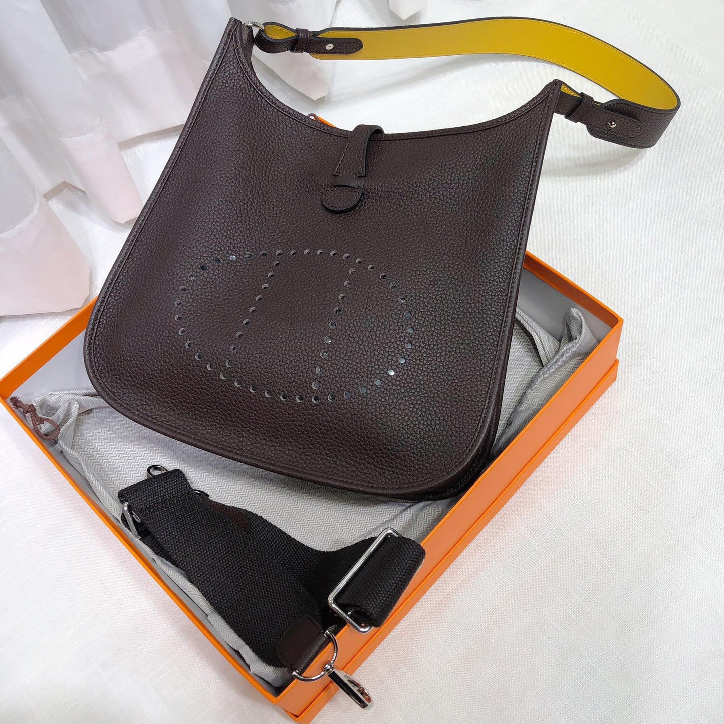 Pretty Classy Layer Cowhide Leather Versatile Bags