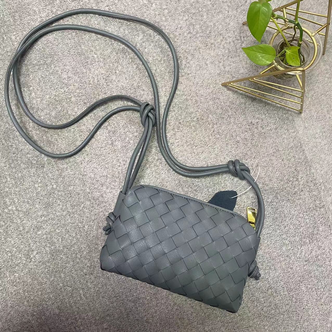 Women's Genuine Leather Cowhide Woven Lunch Box Shoulder Bags