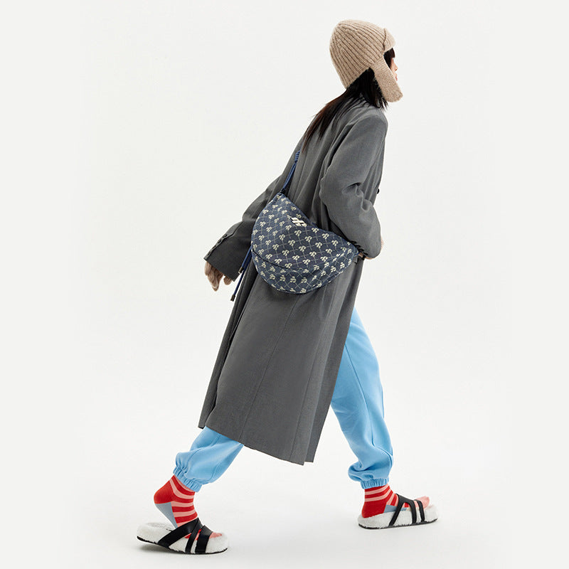 All Live Rooms Leisure Wind Dumpling Men's Messenger Bags