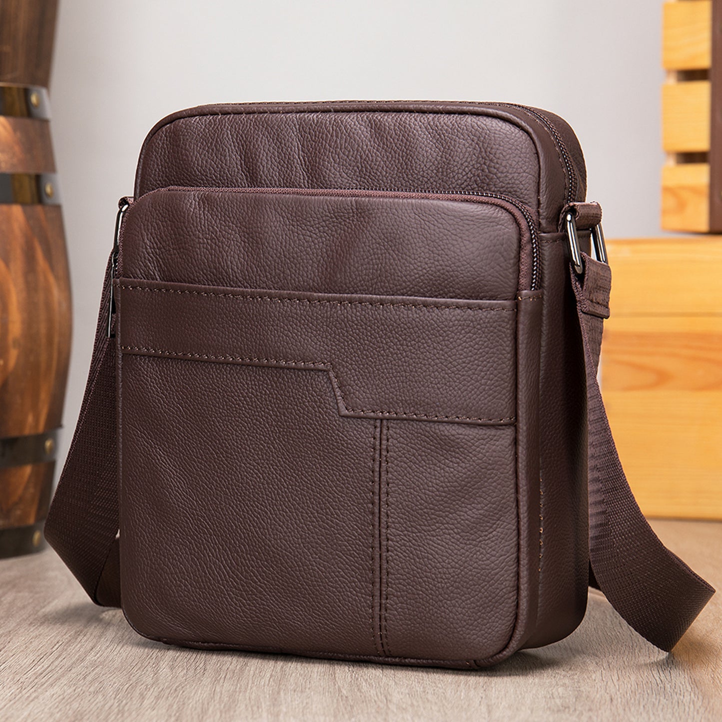 Men's First Layer Cowhide Leather Soft Men's Messenger Bags