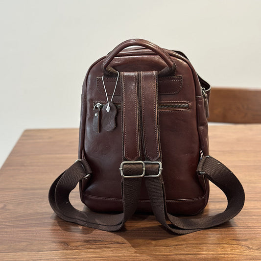 First Layer Cowhide Simple Commuter Large Capacity Backpacks