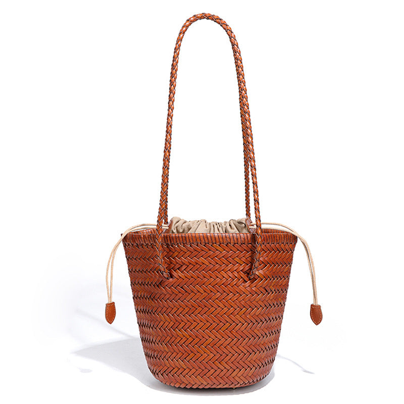 Retro First Layer Cowhide Hand-woven Single Niche Leather Bucket Bags