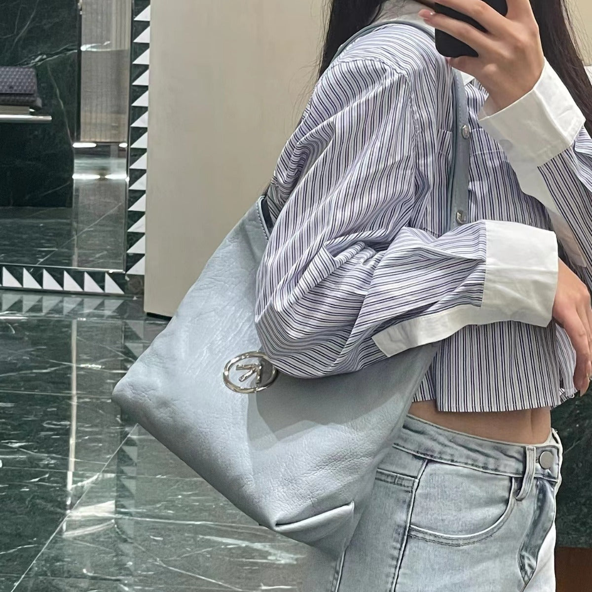 Arrow Series Pleated Vegetable Tanned Leisure Shoulder Bags