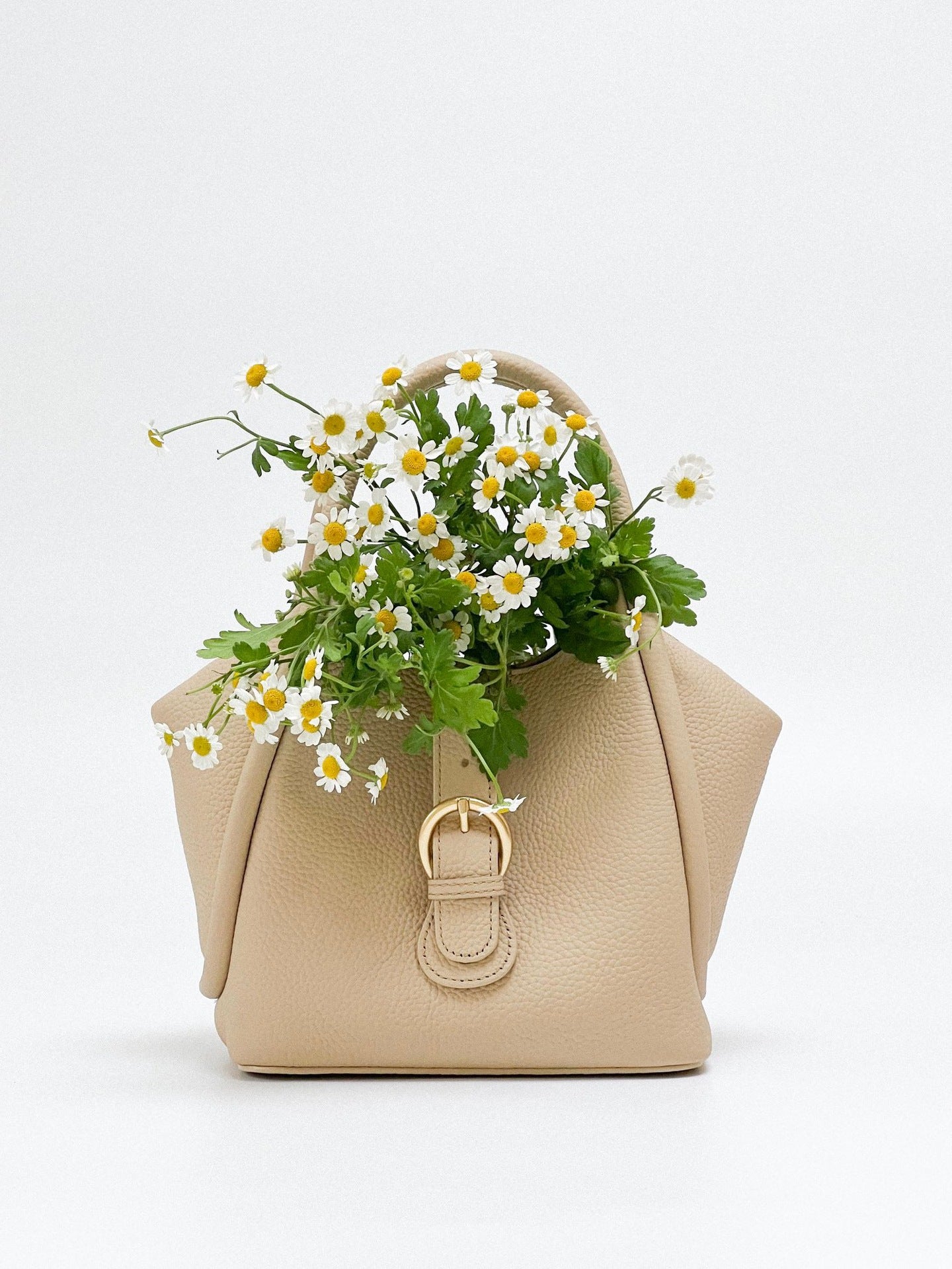 Women's First Layer Cowhide Vegetable Basket Commuter Shoulder Bags